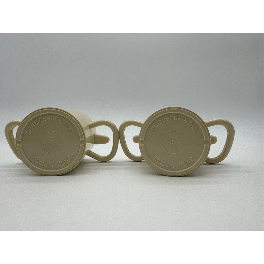 2 - Thumbs-Up Cup Without Lids